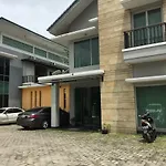 Kost Np Residence